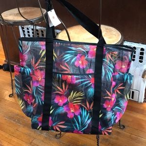 NWT Floral Beach Tote Shade & Shore by Target